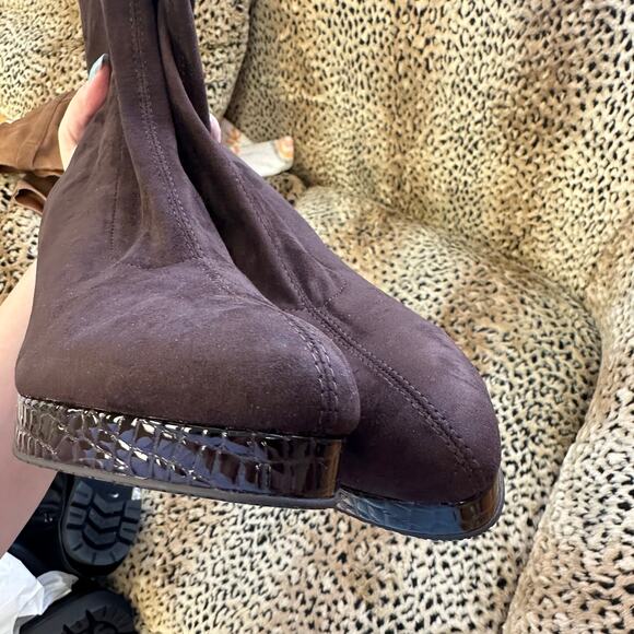 Donald Pliner Brown Zari Crepe Heeled Bootie Size 10M - Picture 5 of 8